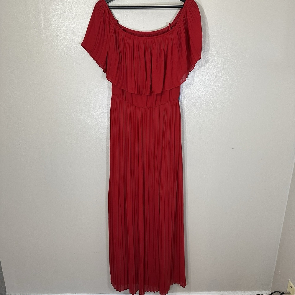 NWT Premier Amour Red Off The Shoulder Maxi Dress Womens Size 6 Pleated Formal